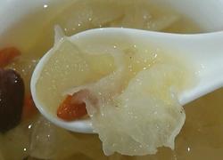 红枣银耳冰糖雪梨