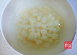 土豆火腿焖饭的做法图解2
