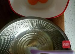 戚风小六的做法图解1
