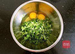 油菜鸡蛋卷的做法图解3