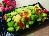 剁椒蚕豆炒鸡蛋
