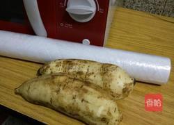 超快手微波炉烤蕃薯的做法图解1