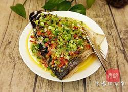 剁椒鱼头的做法图解12