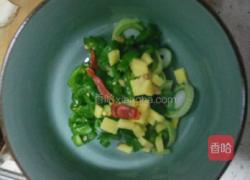 拌饭酱炒千页豆腐的做法图解3