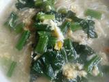菠菜鸡蛋面