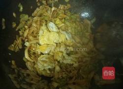 蛋炒河粉的做法图解4