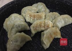 韭菜煎饺的做法图解5