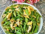 豆角炒鸡蛋