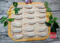 宫灯花饺的做法图解10