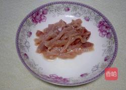 芹菜炒肉丝的做法图解3