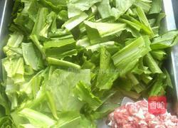 肉沫蒜蓉油麦菜的做法图解1