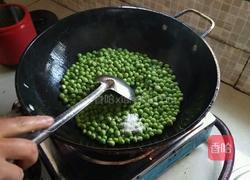清炒豌豆的做法图解2