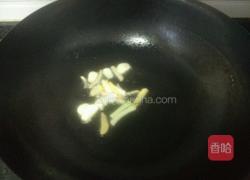 葱姜炒蟹的做法图解4