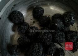 桂花黑芝麻猪油汤圆的做法图解2