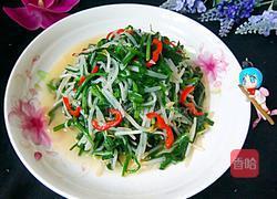 韭菜炒绿豆芽的做法图解1