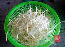 韭菜炒绿豆芽的做法图解2