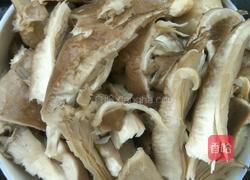炒蘑菇肉的做法图解2