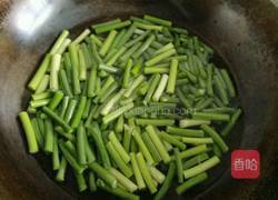 新春腊肉蒜苗的做法图解7