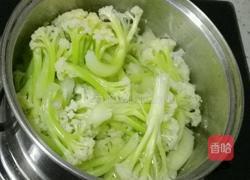 玉扇翡翠花菜的做法图解4