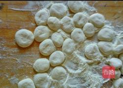 白菜虾仁饺子的做法图解11