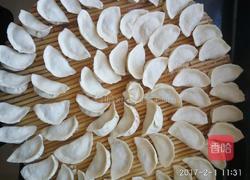 白菜虾仁饺子的做法图解15