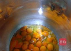 紙杯小蛋糕的做法图解1