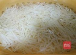 酸辣土豆丝的做法图解1