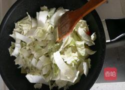 土豆木耳炖白菜的做法图解3