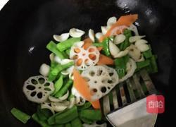 荷塘小炒的做法图解3