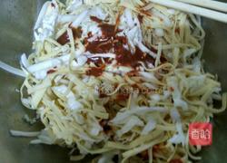 酸辣白菜豆皮丝的做法图解6