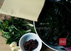 海带丝拌豆皮的做法图解2