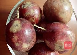 浓缩百香果的做法图解1