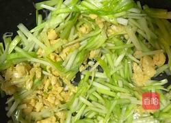 鸡蛋炒韭黄的做法图解5