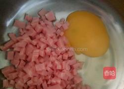 土豆香肠饼的做法图解1