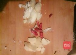 花菜炒肉的做法图解2