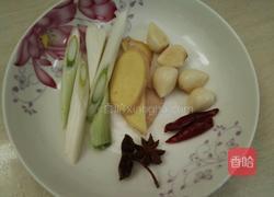 卤猪蹄的做法图解4