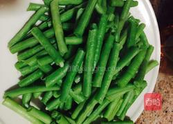 炝炒长豆角的做法图解5