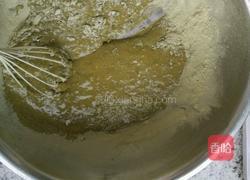 抹茶戚风蛋糕的做法图解6