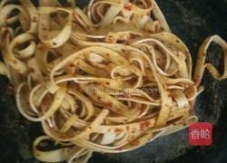 辣酱豆皮的做法图解3