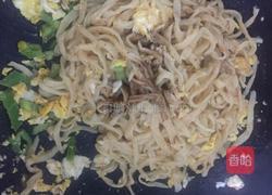 鸡蛋辣椒炒面(自制刀切面^)的做法图解18