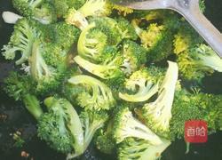 清炒西兰花的做法图解3