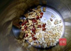 花生红枣牛奶的做法图解4