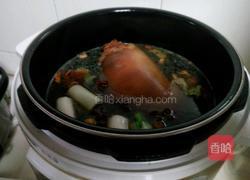 红枣焖猪肘的做法图解10