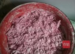 粉红色的面条的做法图解5