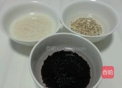 黑米薏米米糊的做法图解1