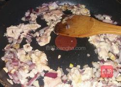 番茄肉酱意面配香蒜煎烟熏火腿的做法图解9