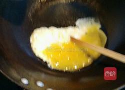 腊肠黄金炒饭的做法图解1