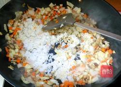 什锦炒饭的做法图解6