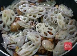 家常嫩藕炒肉的做法图解7