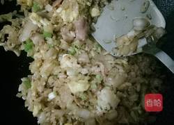 鸡蛋培根炒饭的做法图解7